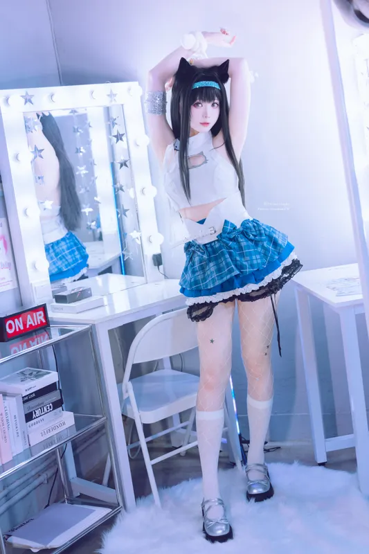 10501