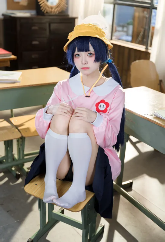 8648