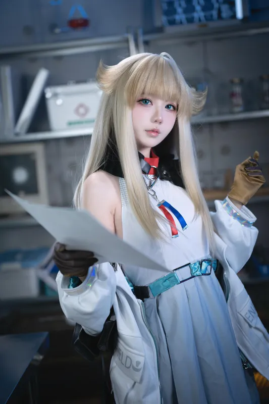 Senyuki cosplay Perlica (Arknights) – photo 6 of 49