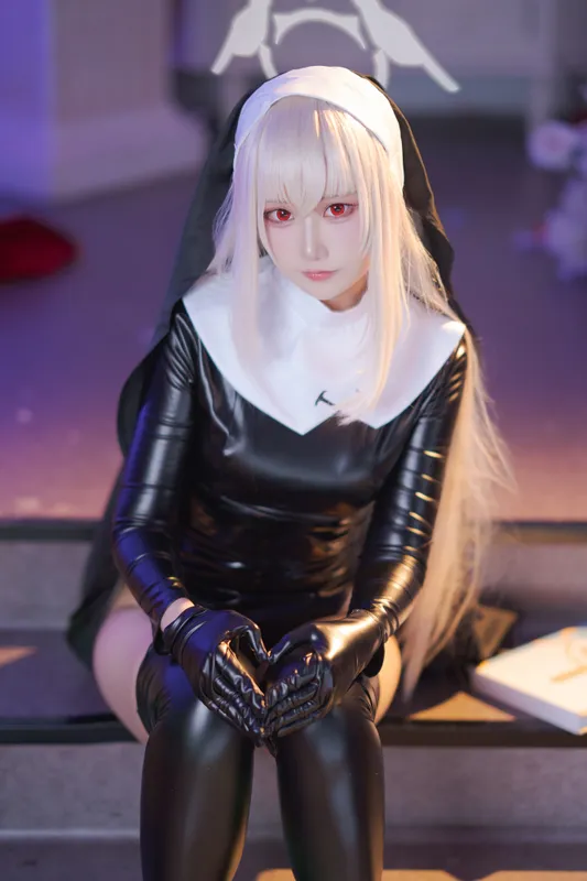9017