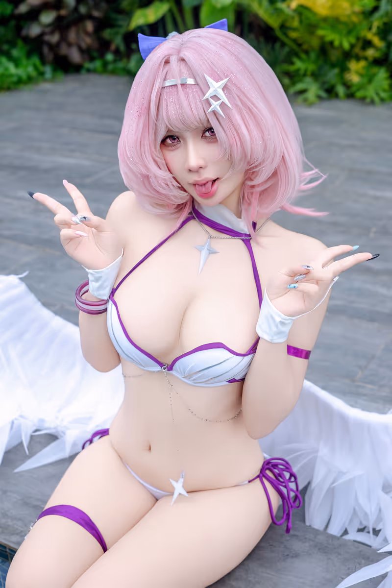 Pyon cosplay 蕾米埃尔·丹 (绝区零) – photo 9 of 89